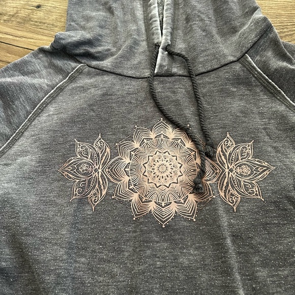 O’Neil Catch the Rays Hoody size medium - Picture 2 of 6